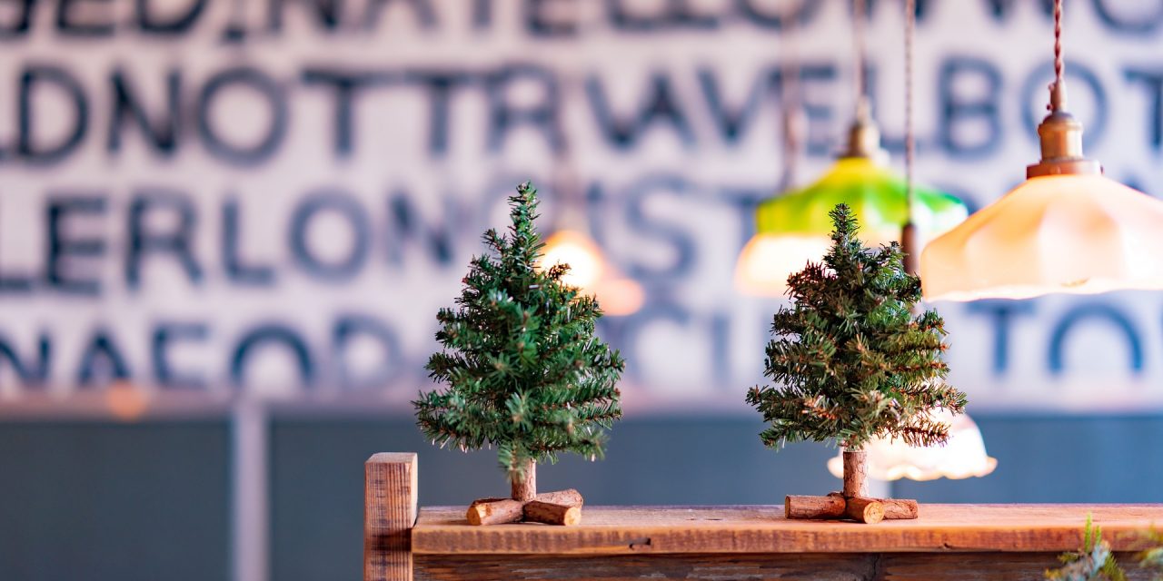 Tips on How to Redecorate Your Home or Office in a Creative Way This Christmas